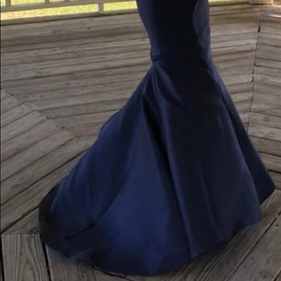 Mac Duggal PROM/Evening Dress size 6/8 - Picture 6 of 7